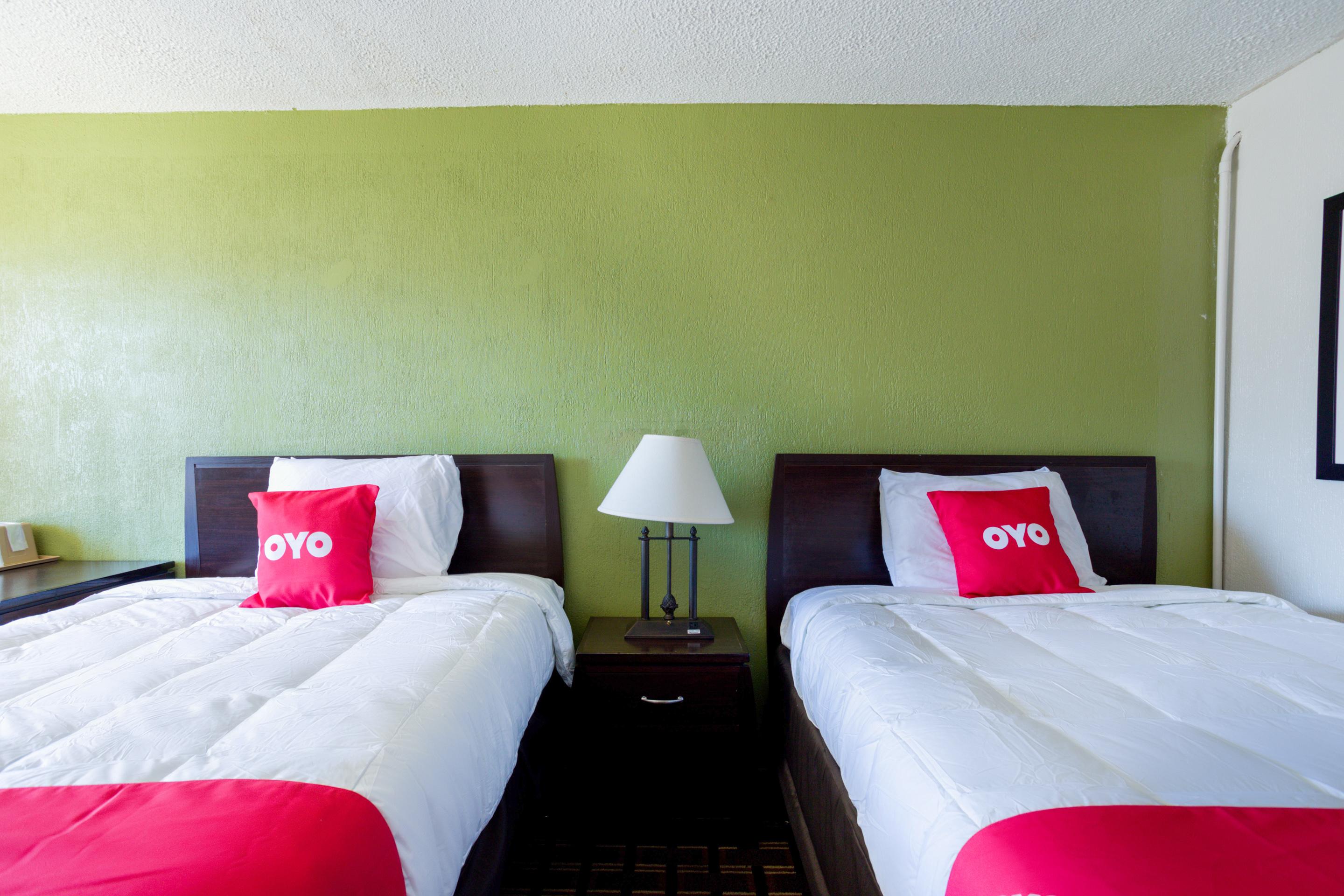 Oyo Hotel Pensacola I-10 & Hwy 29 Экстерьер фото